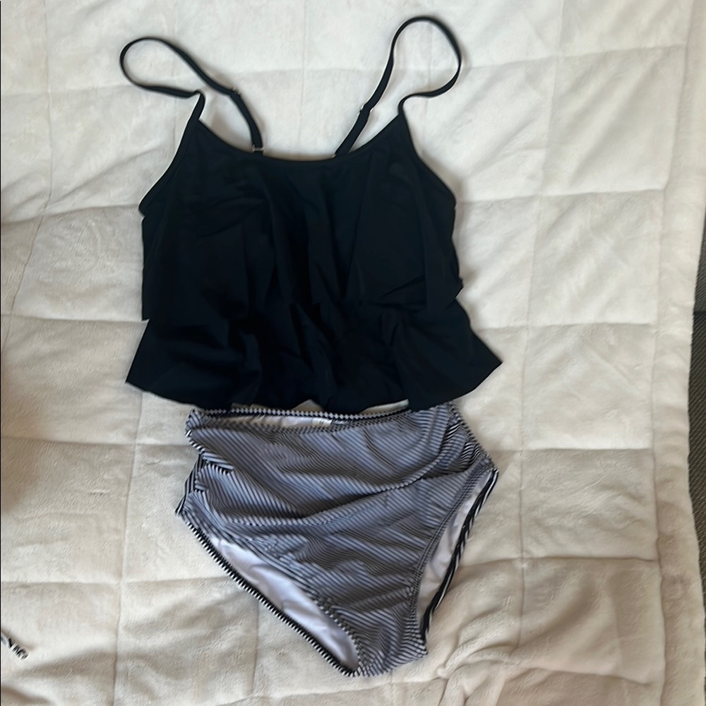 Cupshe Black and Gray Pajama Set Intimates